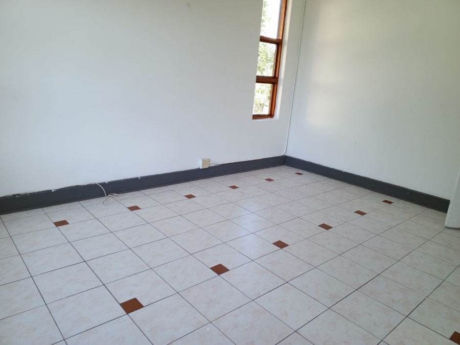 3 Bedroom Property for Sale in Cambridge Eastern Cape